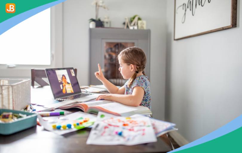 what are virtual and hybrid camps