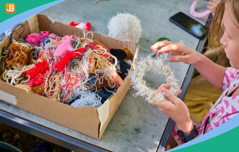 Camp-themed crafts that feel like real camp